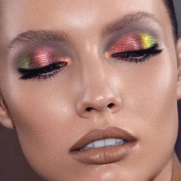 Dance Dance Baby Nine shades Eyeshadow-Let's Groove