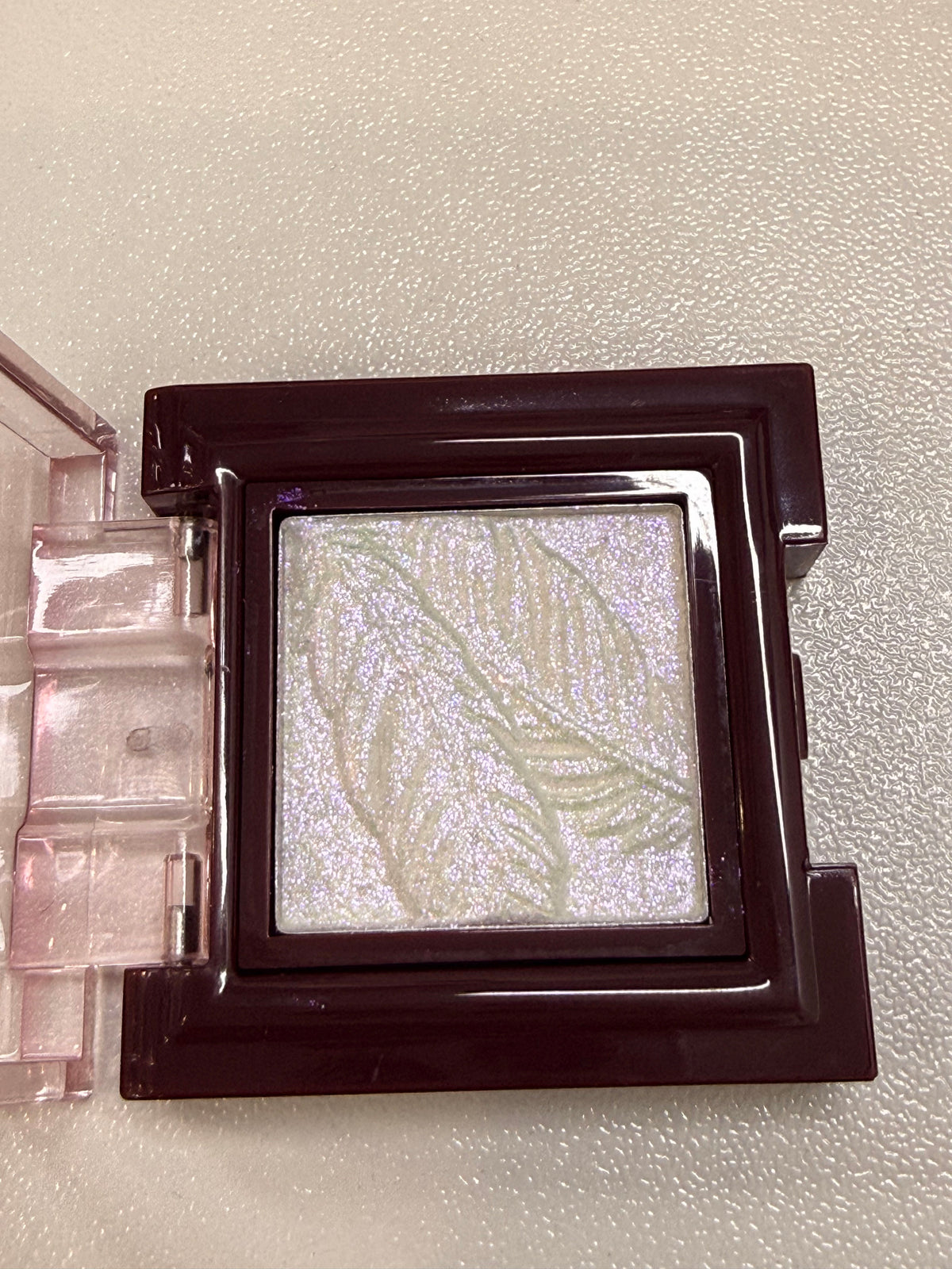 Focalure Leaf Design Glitter Eyeshadow, Shimmer Metallic Single Eye Shadow Palette, Long Lasting Waterproof Eye Makeup